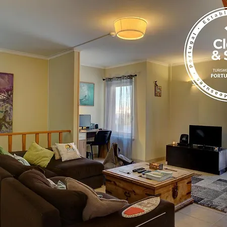 Surf 1 Penzion Peniche